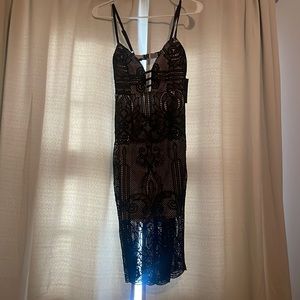 Saratoga sundress black/nude size small - new with tags